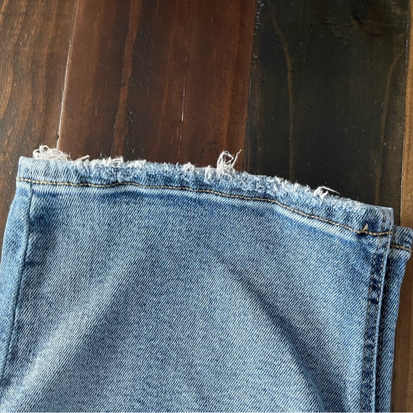 Plus Boyfriend Jeans - Picture 6 of 11